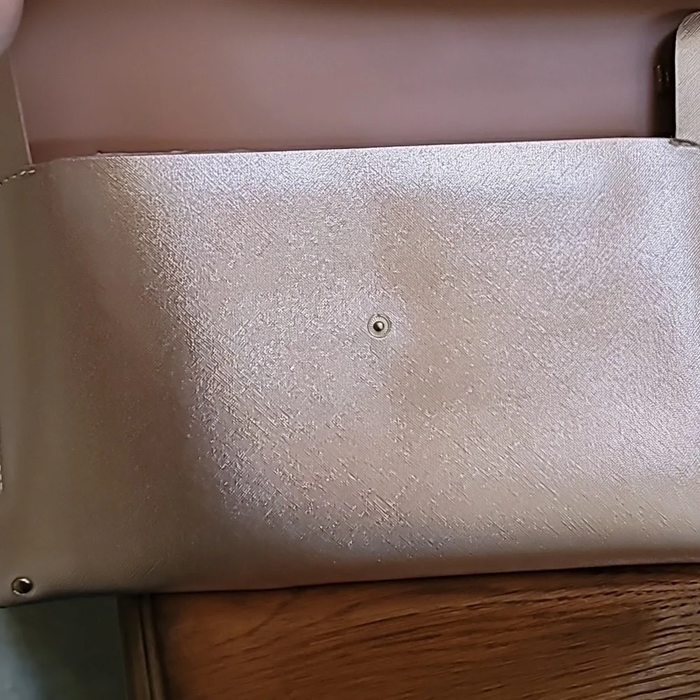 KAYALI Huda Beauty Laptop Pouch Rose Gold Snaps New